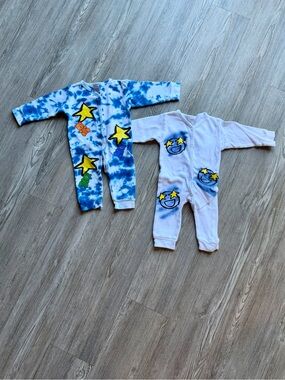 Bambini (Denny’s) Infant Tie-Dye and Smiley Bundle